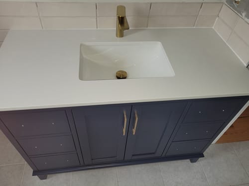 Customer photo review of CCS501 - 48" Navy Blue, Floor Standing Bathroom Vanity ,White Quartz Countertop