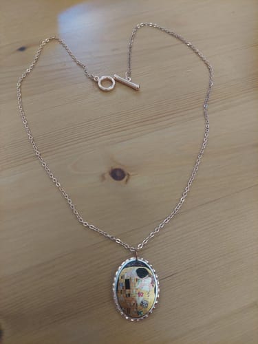 Customer photo review of Gustav Klimt The Kiss Öpücük Tablo Tasarım Kolye