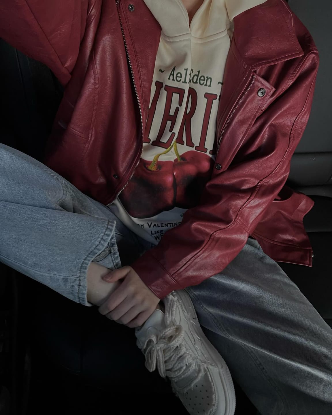 Customer photo review of Aelfric Eden Vintage Leather Jacket