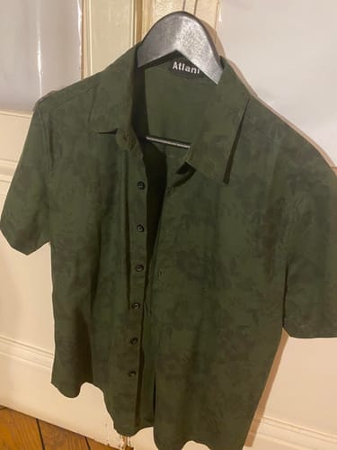 Customer photo review of Hommes Floral Vert foncé Hawaïen Vintage Soft Beach Holiday Button Up Chemise à manches courtes