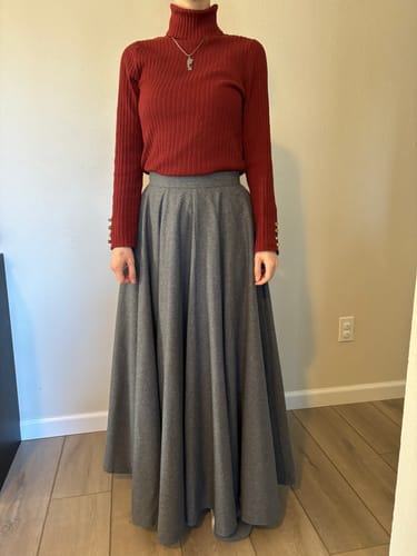 Customer photo review of Women's maxi wool circle skirt in Grey 1586#