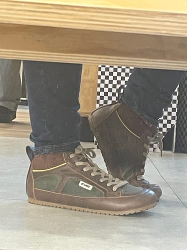 Customer photo review of Zapatilla Mujer. B1 Cafe