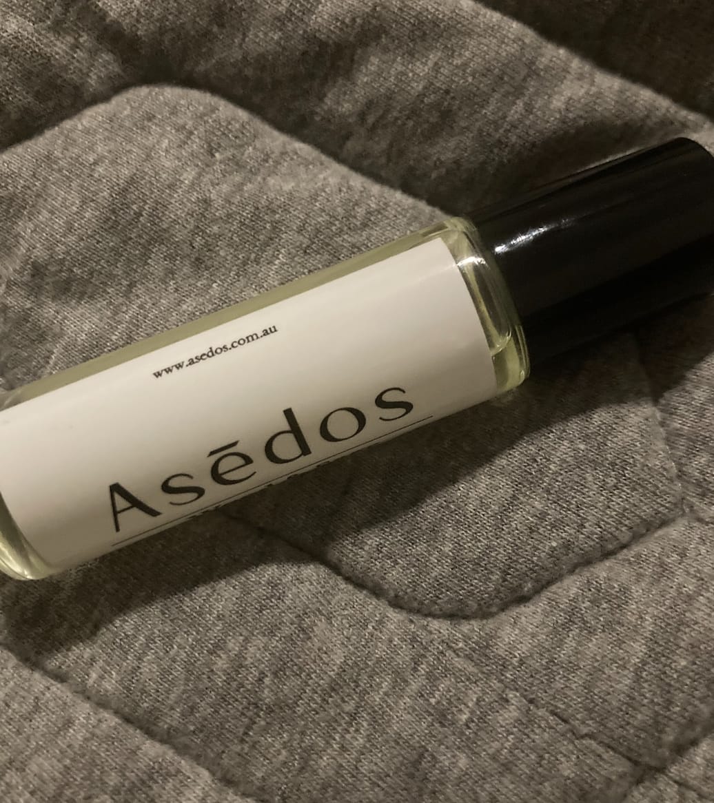 Customer photo review of FLORAL MANILKARA PERFUME OIL