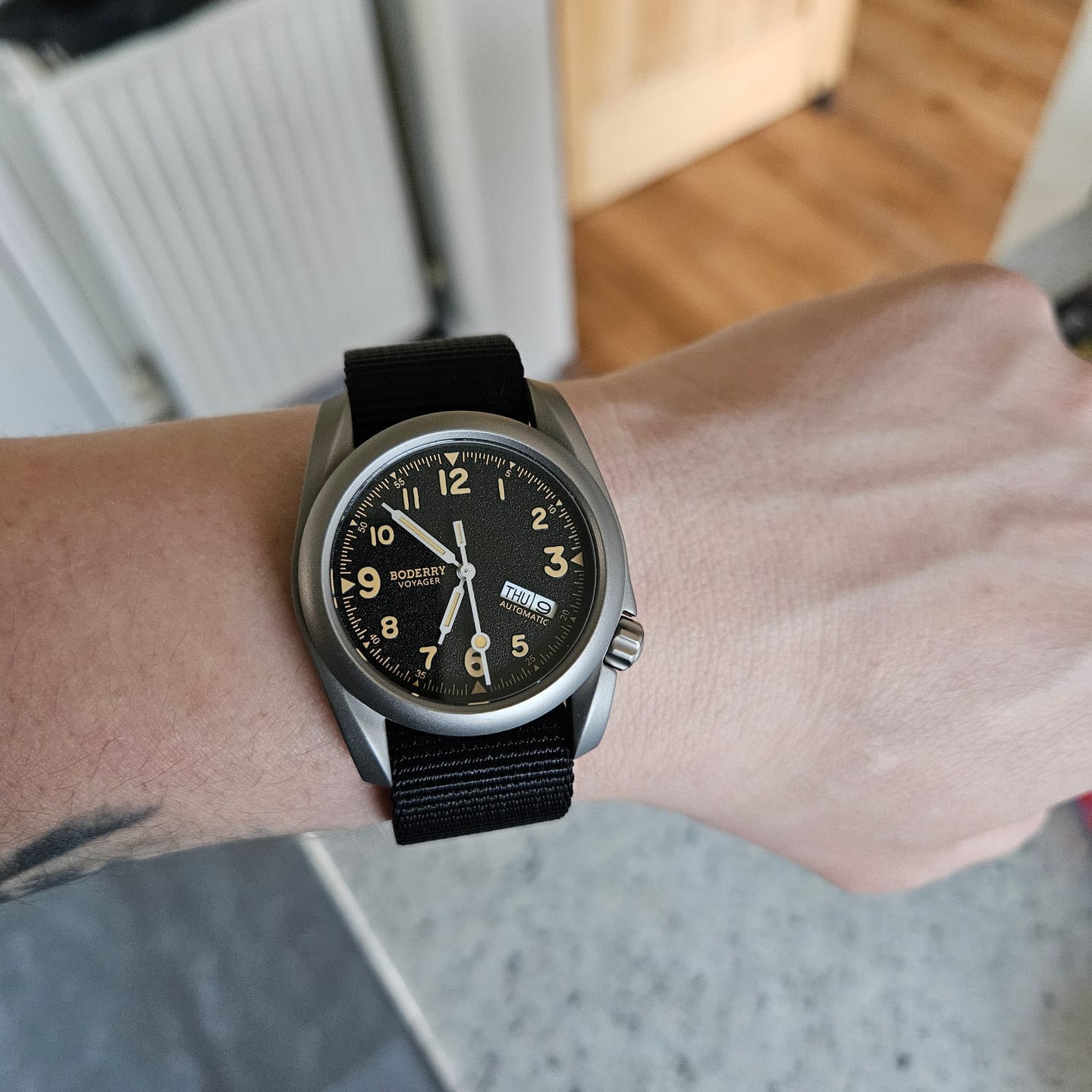 Customer photo review of VOYAGER - 100M Waterproof Titanium Automatic Field Watch | Volcanic Gray-Day,Date