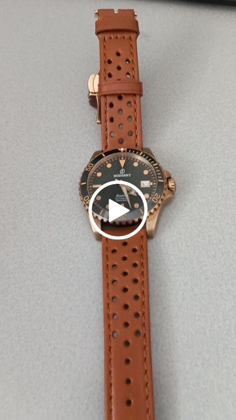 Customer video review of SEATURTLE.OCEAN(BRONZE) - Automatic Bronze Diver Watch | Black/Silicone