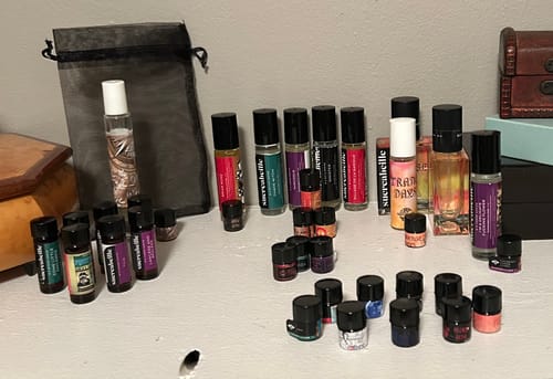 Customer photo review of Set of 5 10ml rollerballs