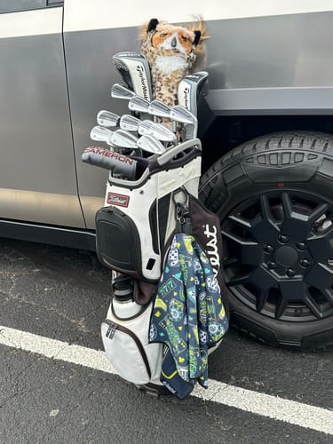 Customer photo review of High Roller Blue - Magnetic Golf Towel