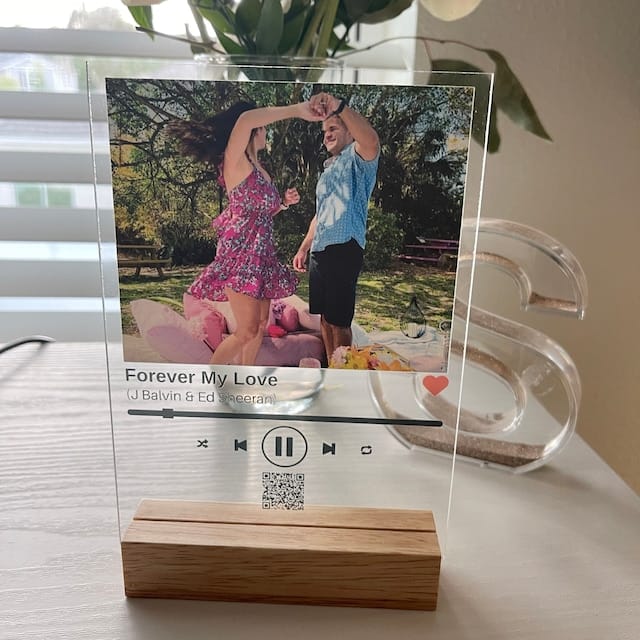 Customer photo review of NEXT DAY SHIP Custom Song Plaque Acrylic Plaque Couple Gift with Code and Text, Last minute gift, Couples Gift, Gifts for Wife and Husband