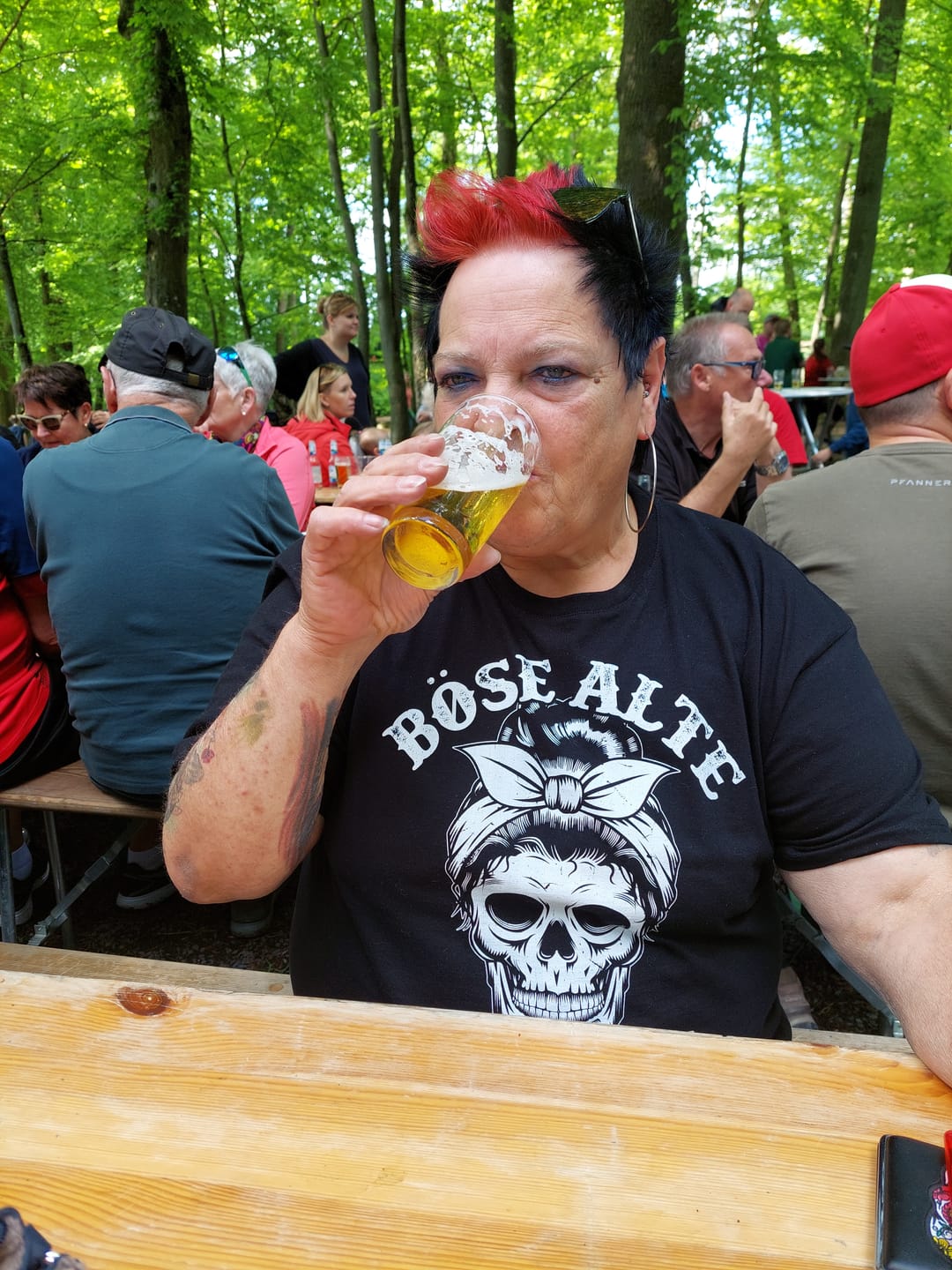 Customer photo review of Böse alte Frau - Damen T-Shirt