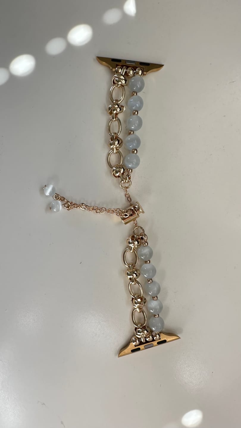 Customer photo review of Apple Watch Metallarmband "Perl"