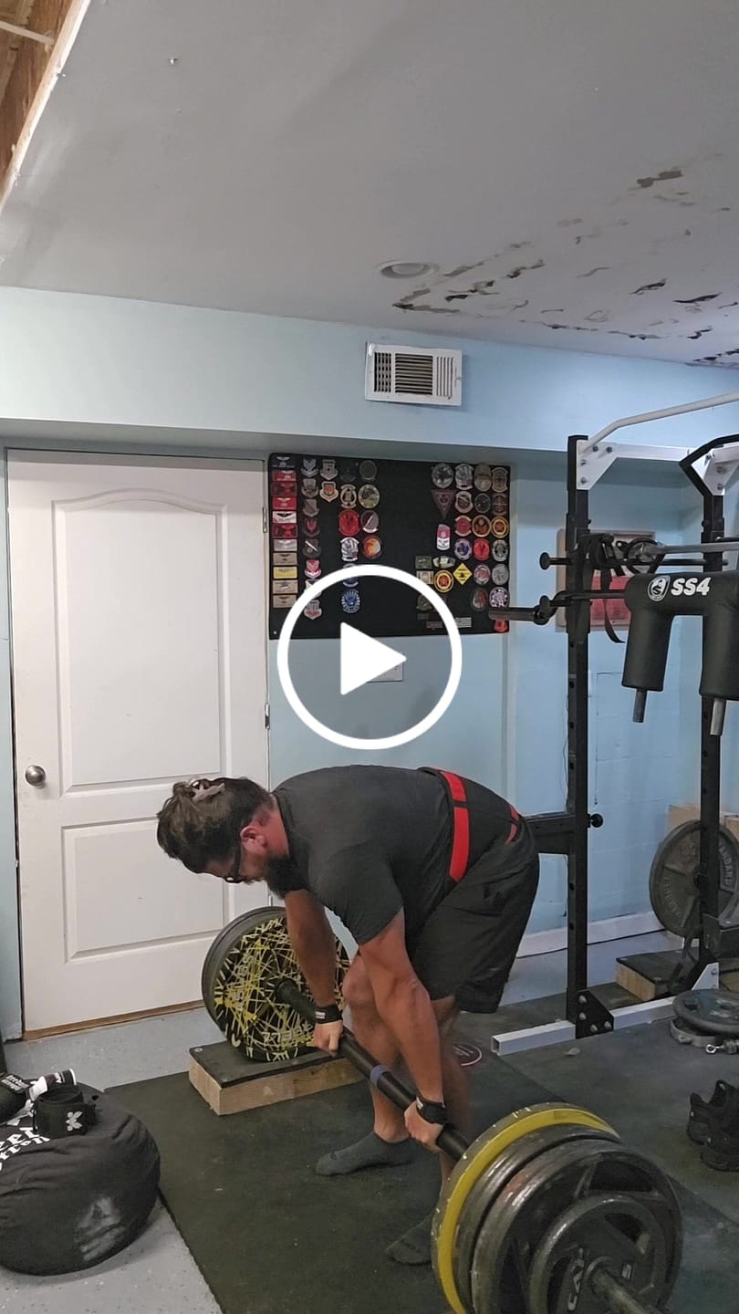 Customer video review of Lift. Heavy. Shit. Straps
