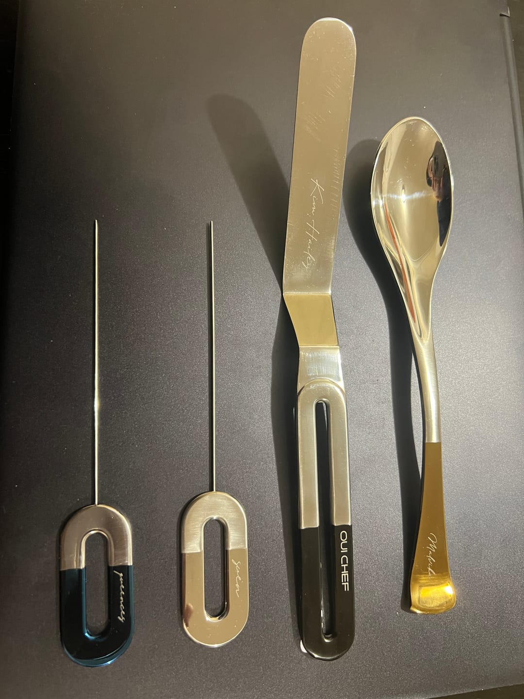 Customer photo review of 'LiftOff' Chef's Palette Knife
