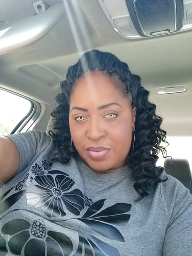 Customer photo review of LA GIRL Brown Prescription Colored Contact Lenses