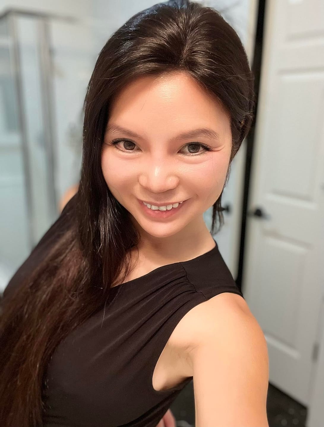 Customer photo review of Dark Brown Virgin Hair Medium Base Mono Topper Human Hair #2