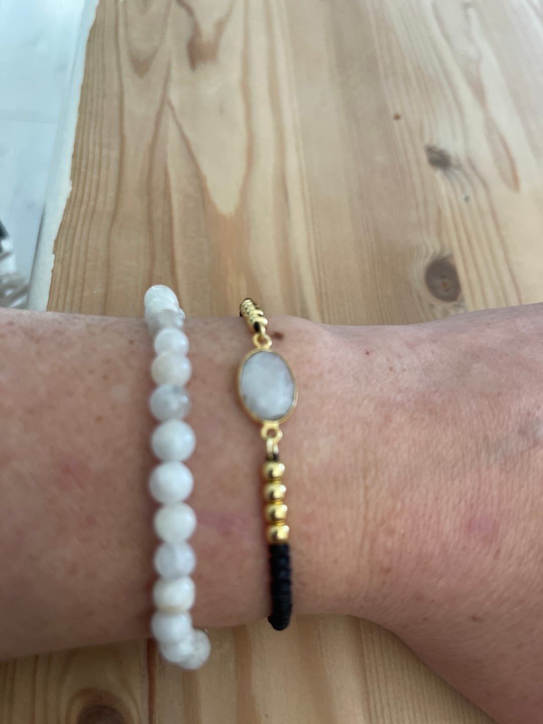 Customer photo review of Bracelets PIERRE DE LUNE