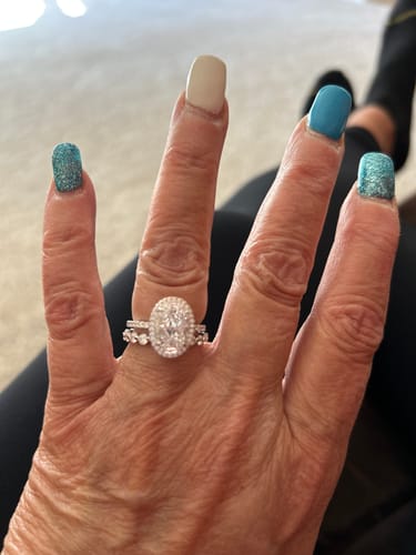 Customer photo review of Louily Exquisite Halo Oval Cut Wedding Set For Women In Sterling Silver