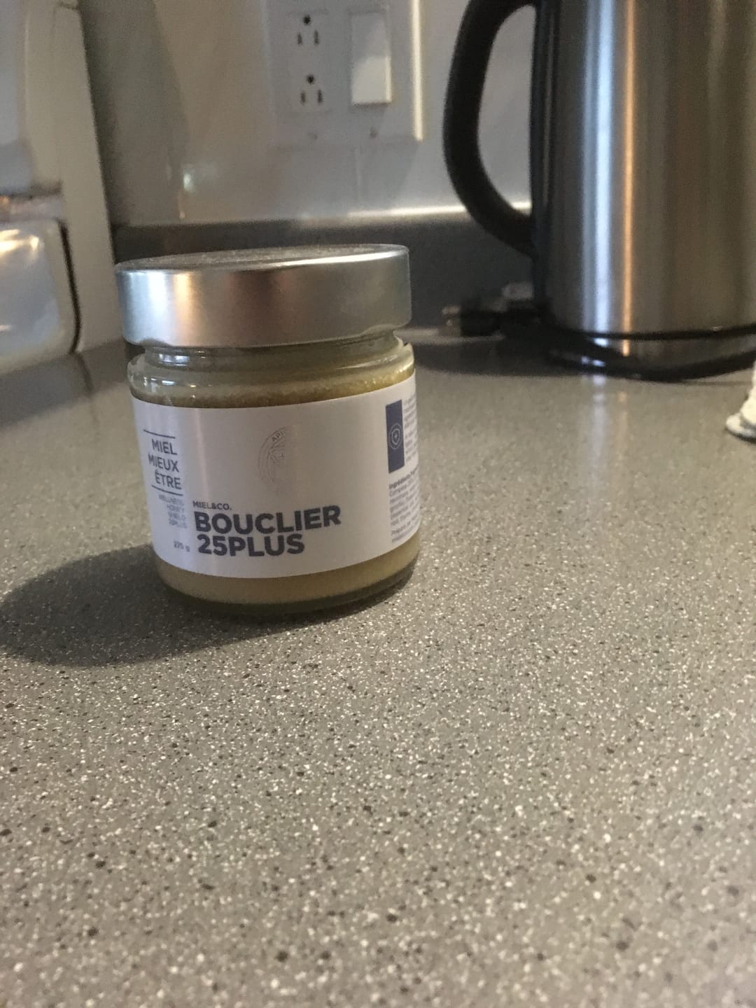 Customer photo review of Miel Mieux-Être Bouclier 25PLUS