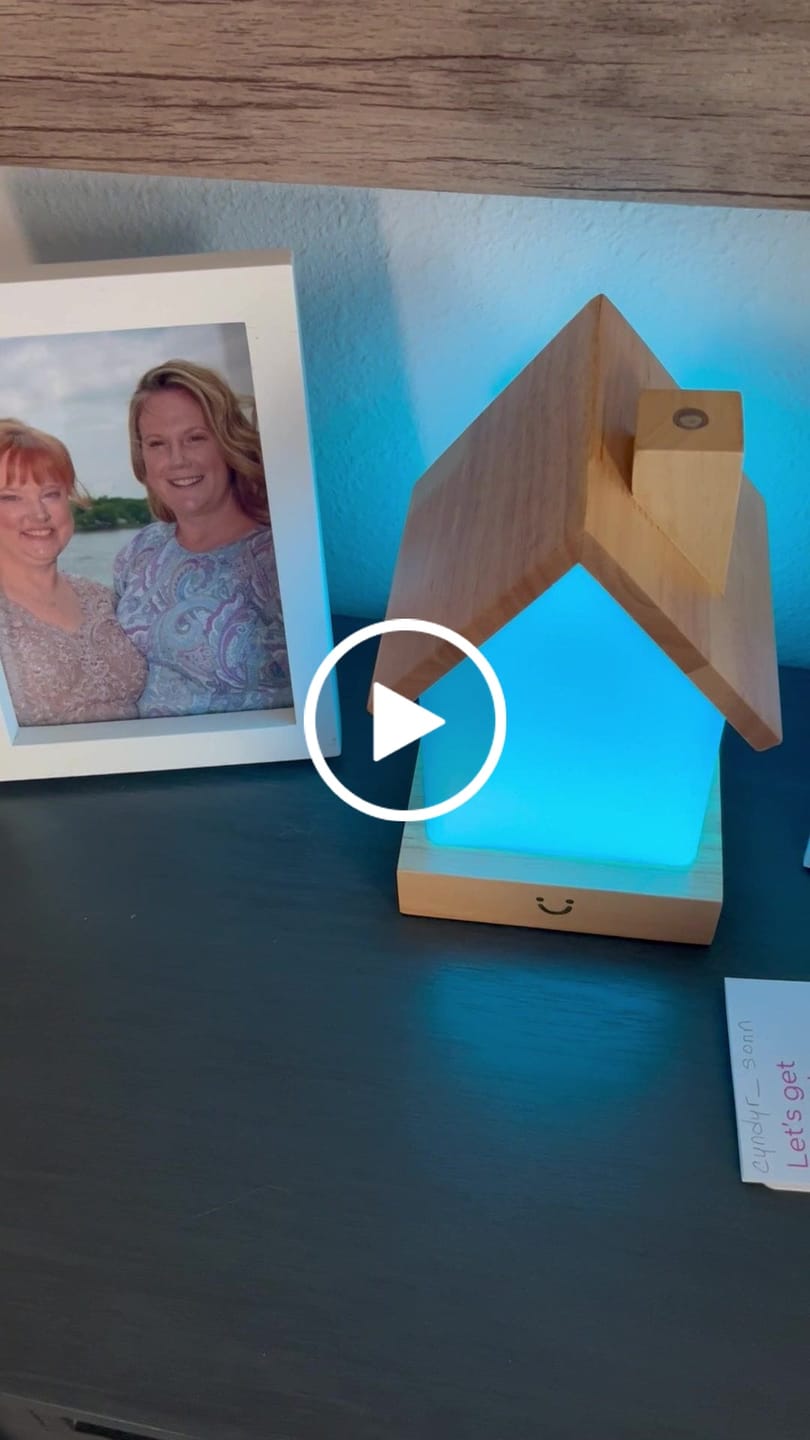Customer video review of Modern Home Lamp