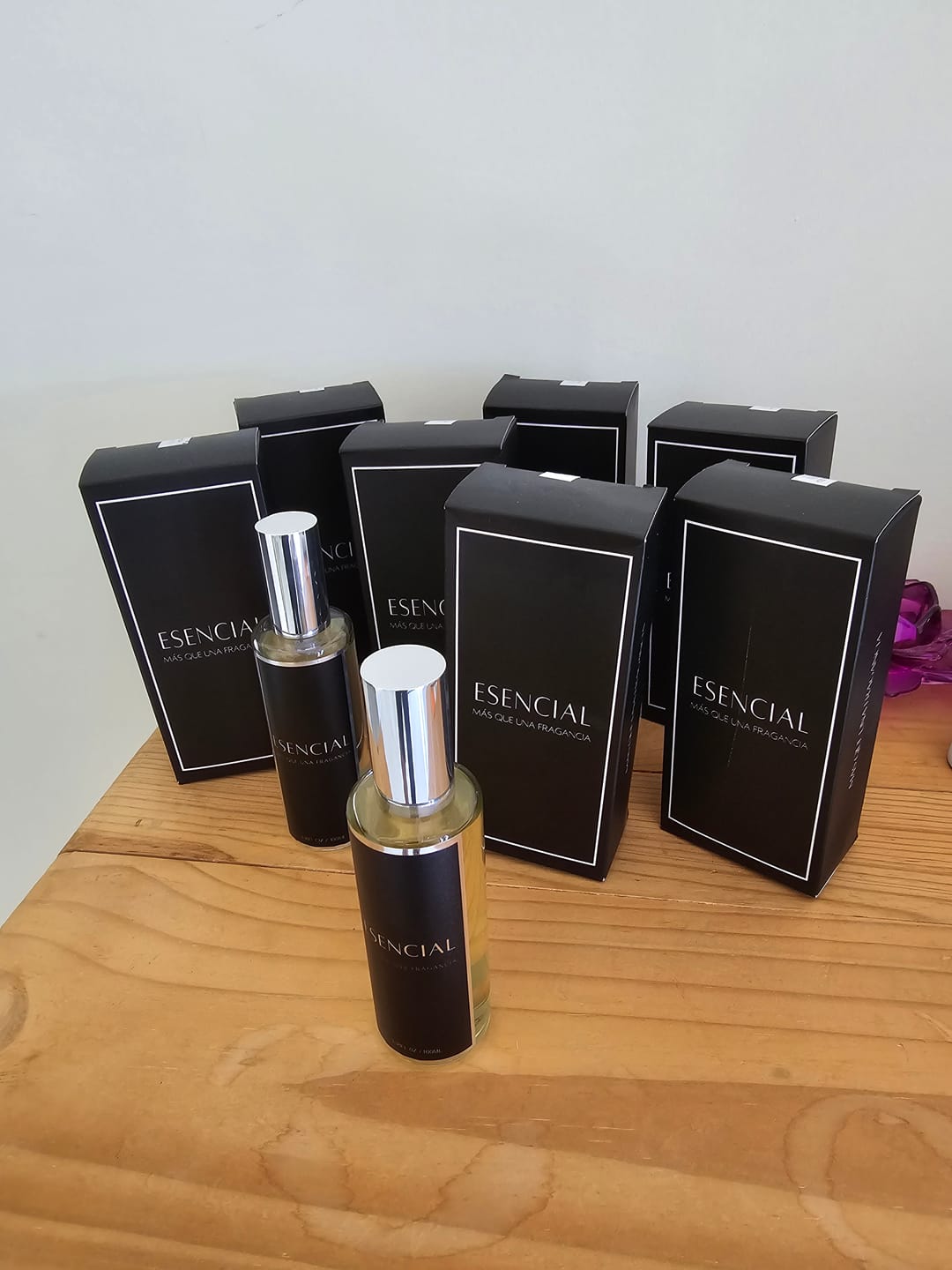 Customer photo review of H224 Inspirado en: Layton - Parfums de Marly