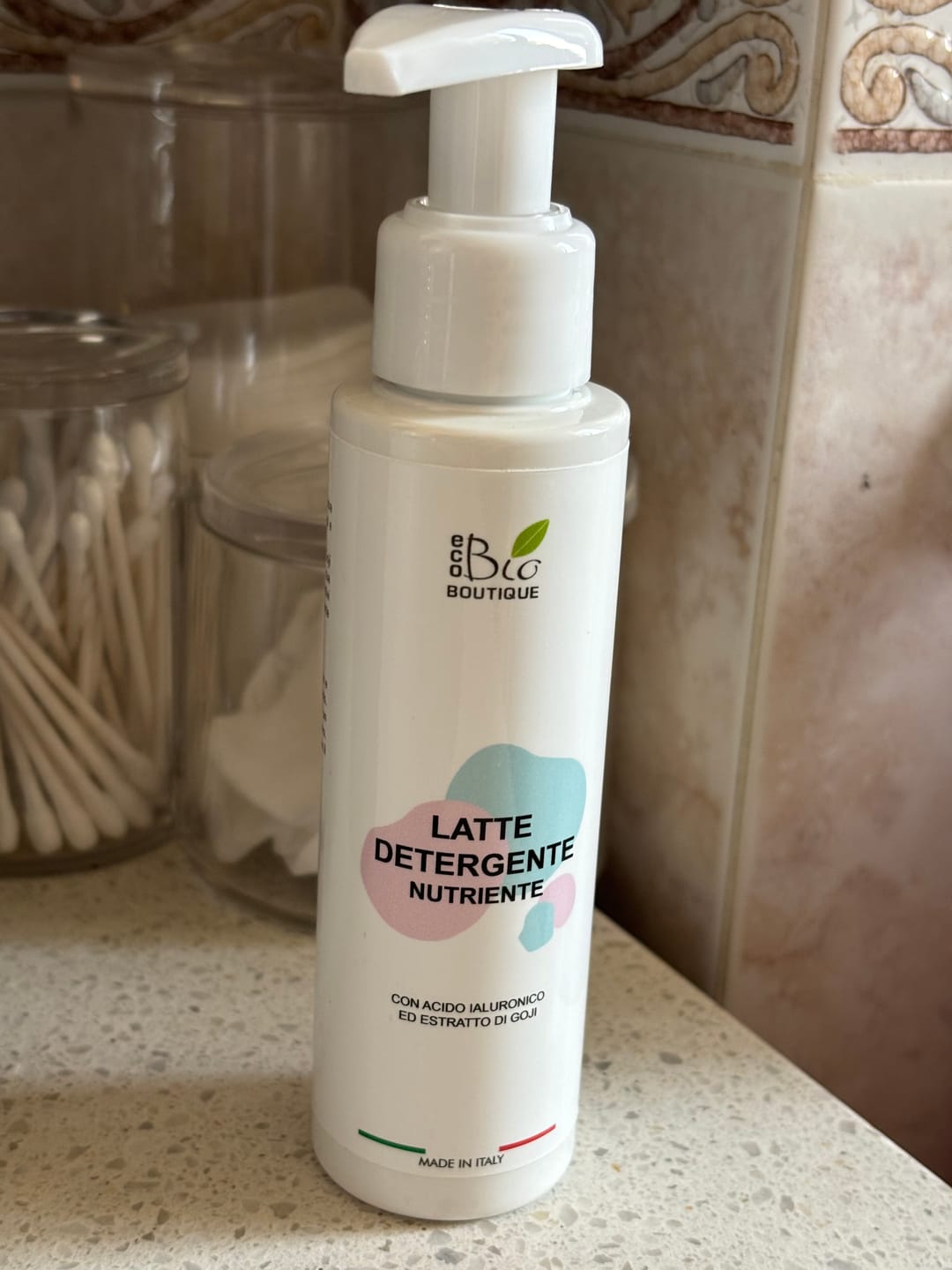 Customer photo review of Latte Detergente Nutriente