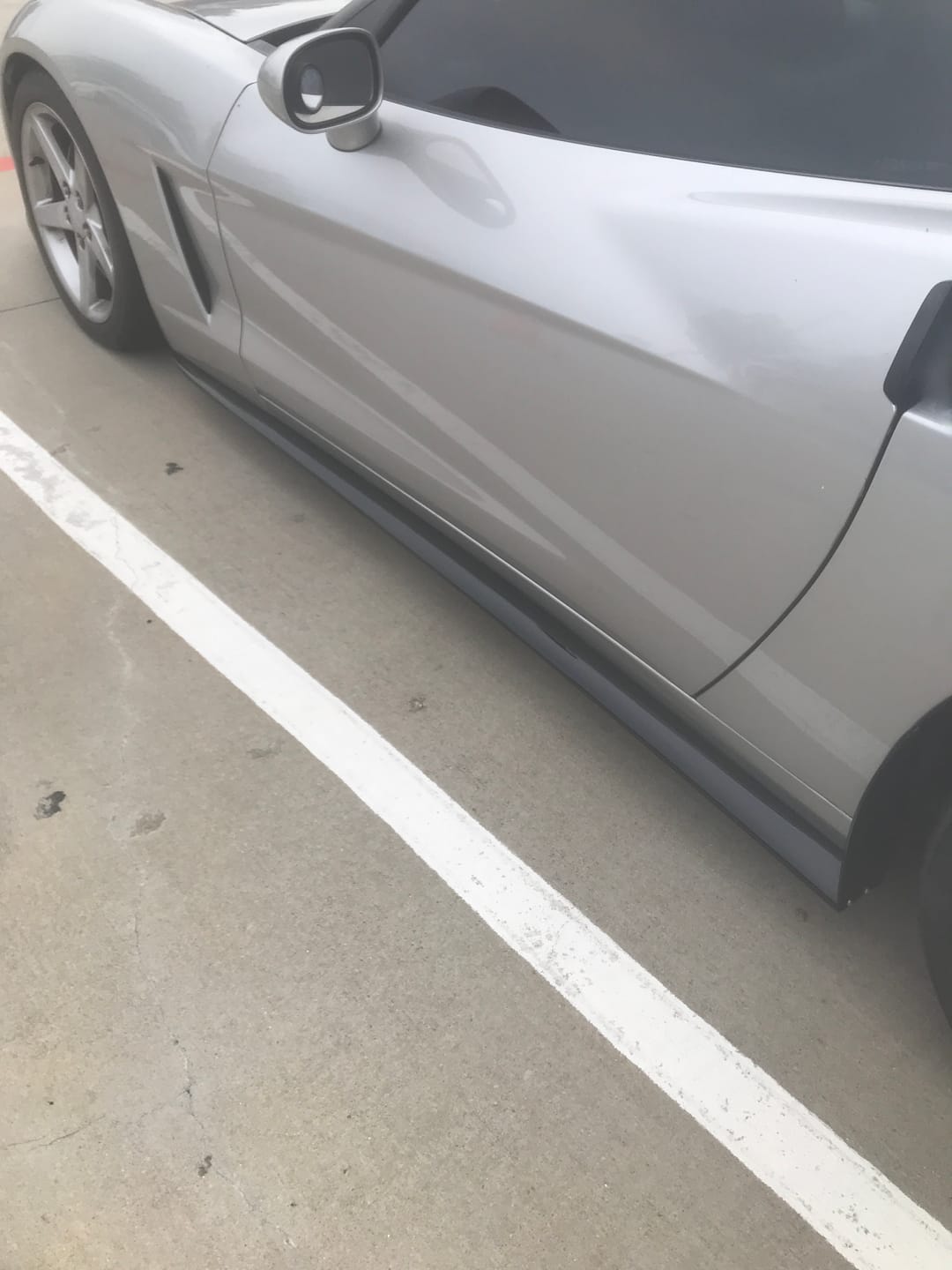 Customer photo review of Corvette C6 Base Model Extended Front Splitter Lip & Side Skirts Rocker Panels