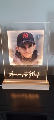 Customer photo review of Lâmpada Frase & Fotografia Personalizável