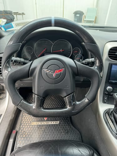 Customer photo review of Custom Carbon fiber Steering Wheel 2005-2013 C6 Chevy Corvette