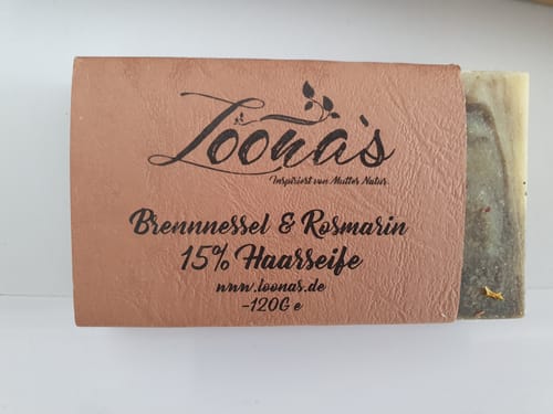 Customer photo review of 15% Herbal-Love Haarseife (Haarwachstum & Haarglanz)