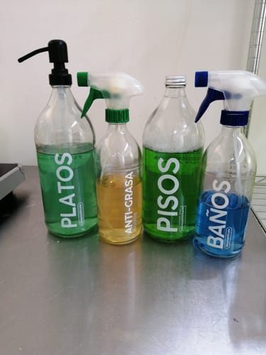 Customer photo review of Líquido para trapear PISOS
