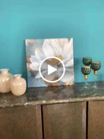 Customer video review of Sogno di Petali Bianchi