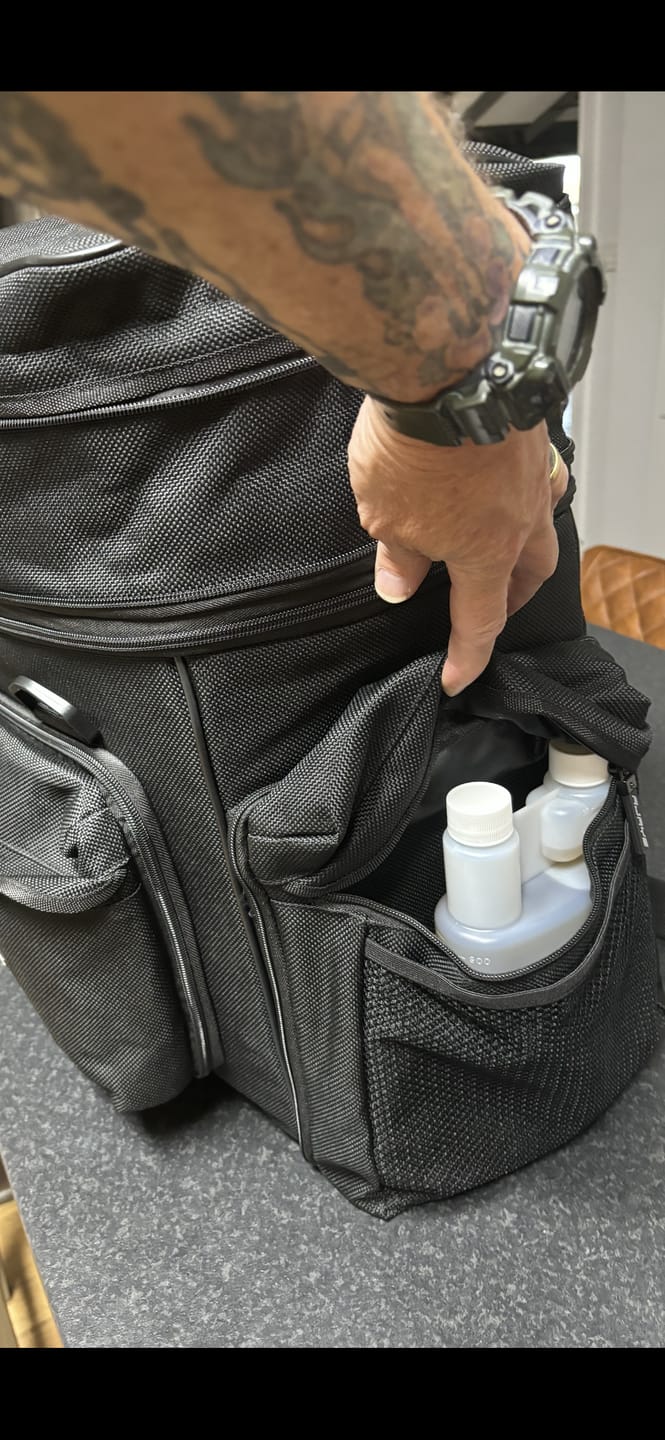 Customer photo review of The Standard Squeeze - XL (32oz/ 1oz)