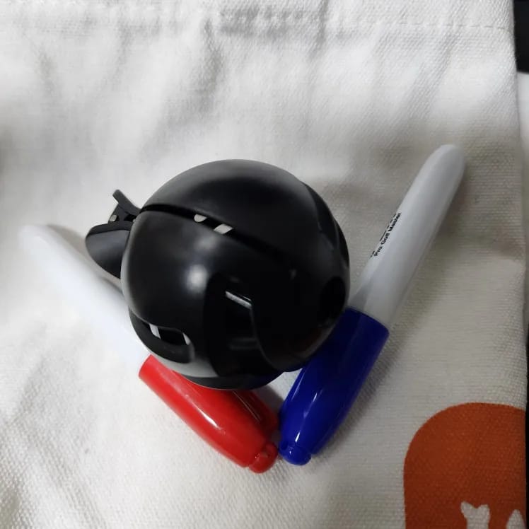 Customer photo review of SharpShot Golf Ball Line Liner: Precision Alignment Tool