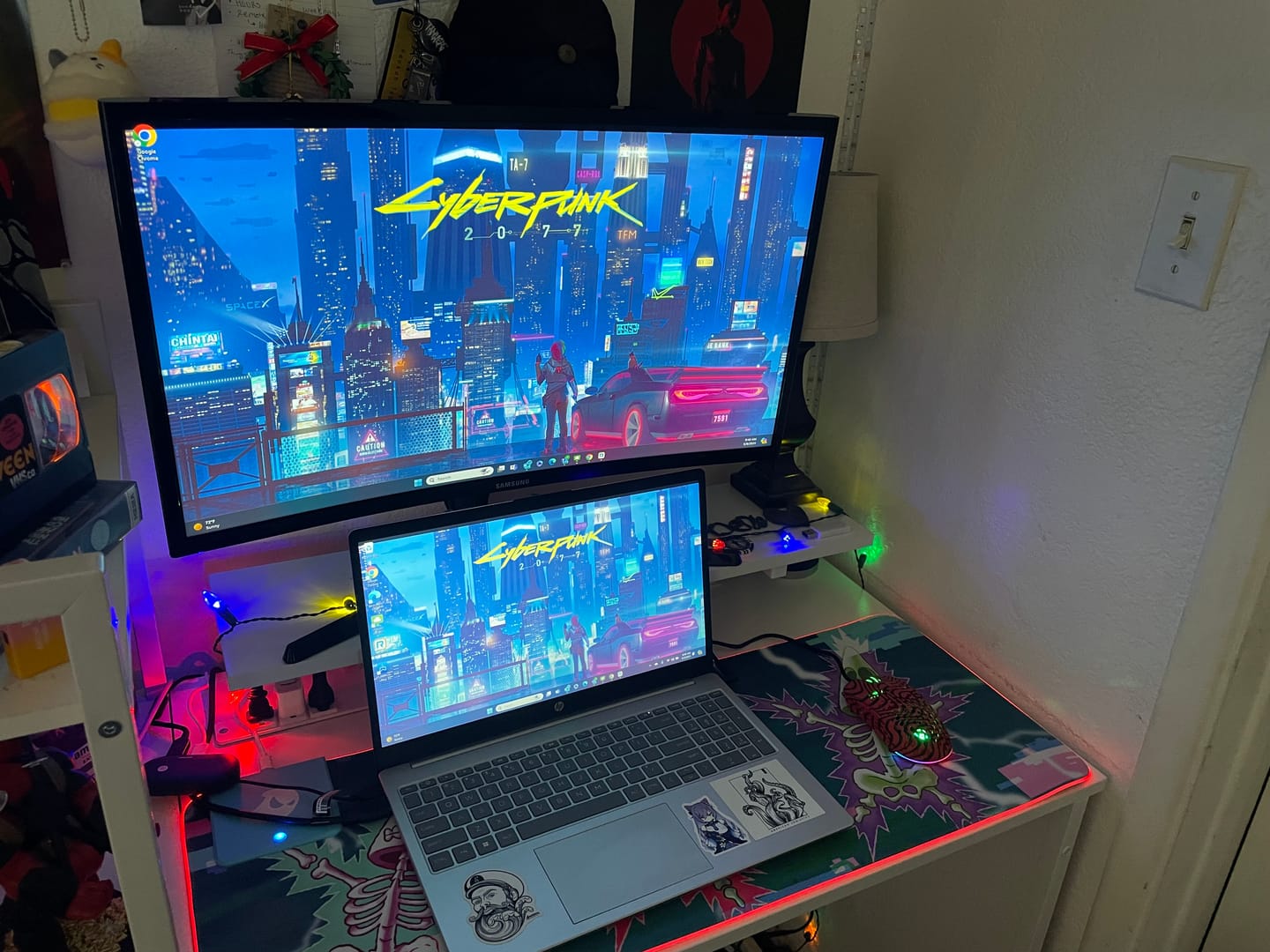 Customer photo review of Spongebob P1 Skeleton Patrick RGB Mousepad - L
