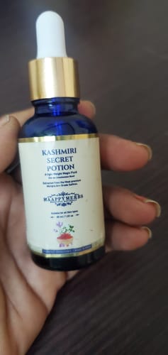 Customer photo review of Kashmiri Secret Potion - A light Weight Magic Fluid (30ml)