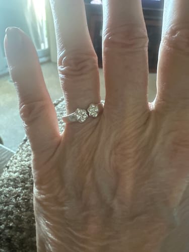 Customer photo review of Paw Hug Ring