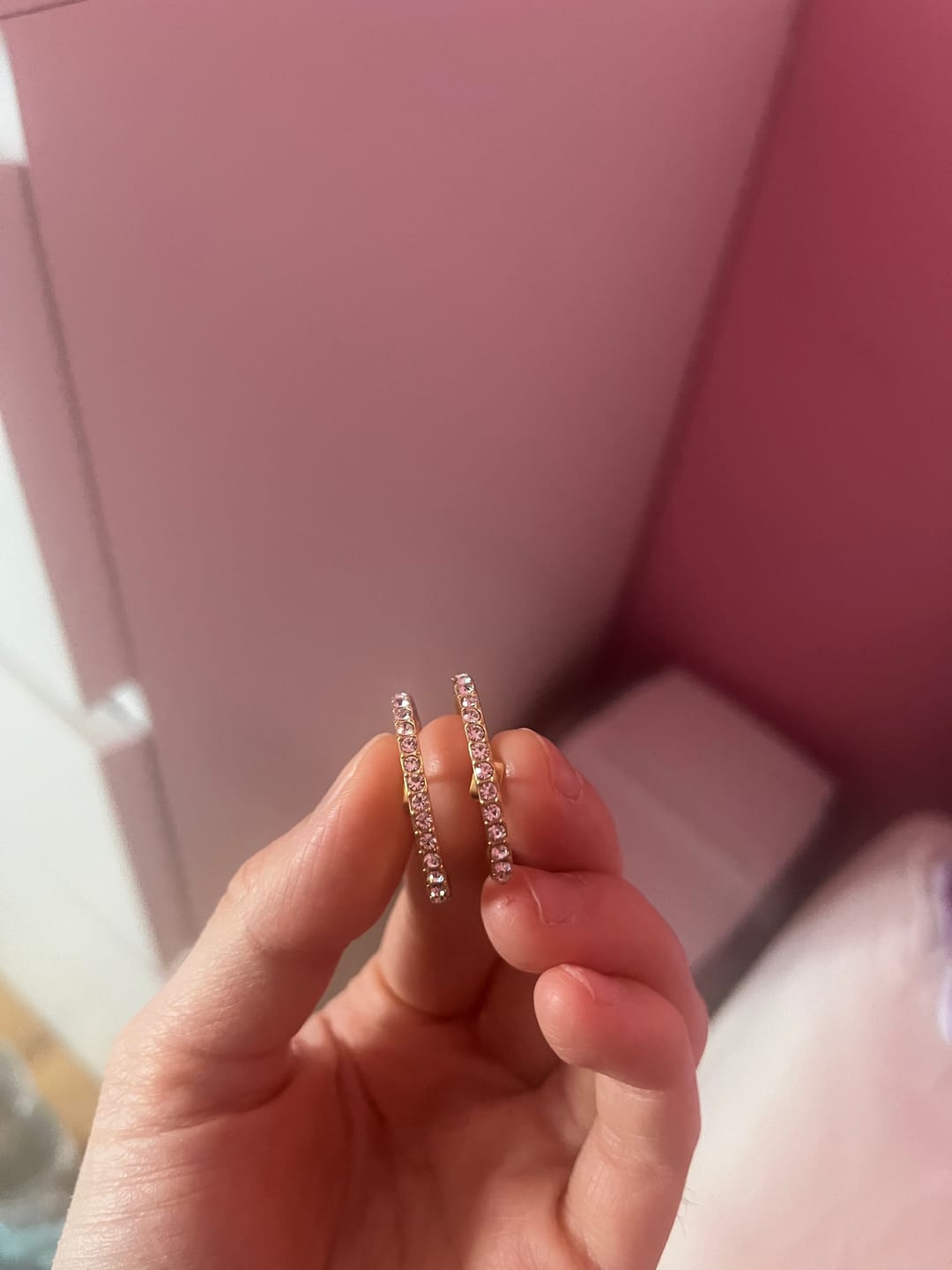 Customer photo review of Pave Elegance Ohrringe 14K Vergoldet