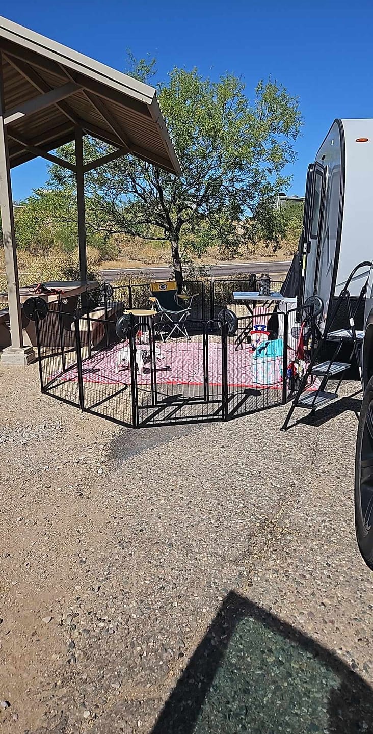 Customer photo review of Stake Bag for Storing & Transporting Playpen Stakes