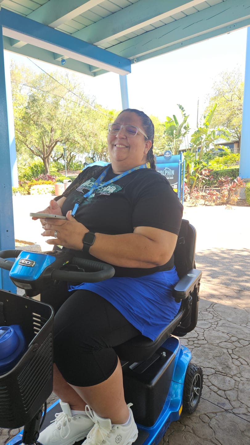 Customer photo review of Multiday Rental 3 Wheel 400 Pound Rated Scooter