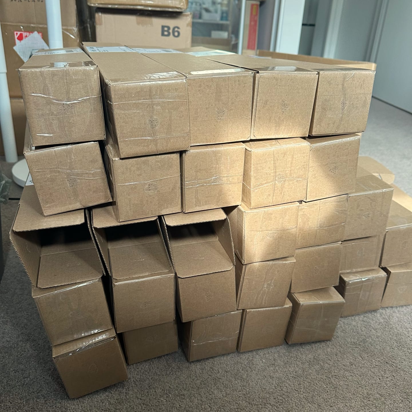 Customer photo review of 80 x 80 x 430mm Long Tube Brown Mailing Box B76