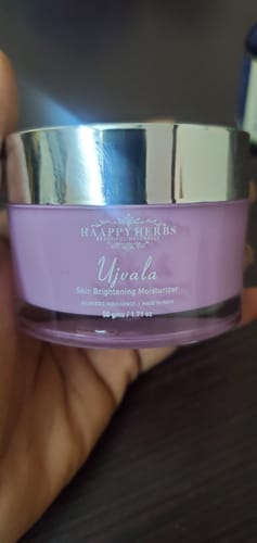 Customer photo review of Ujvala Skin Brightening Moisturizer