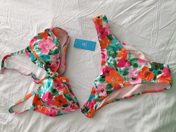 Customer photo review of CUPSHE Bow-knot Tank Top Low Waist Bikini Sets Swimsuit For Women Pink Floral Two Pieces Beachwear 2023 Bathing Suit Swimwear