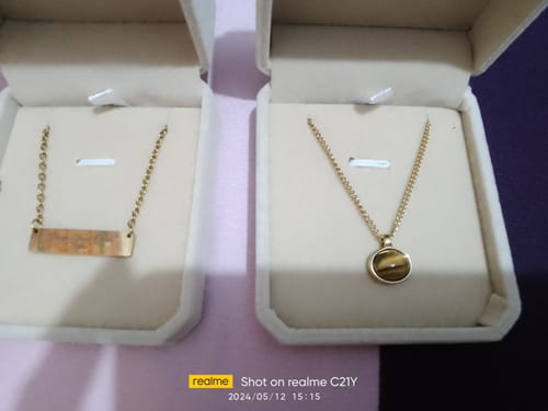 Customer photo review of Stone Necklace