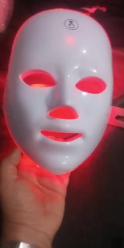 Customer photo review of 7 Color LED Face Mask