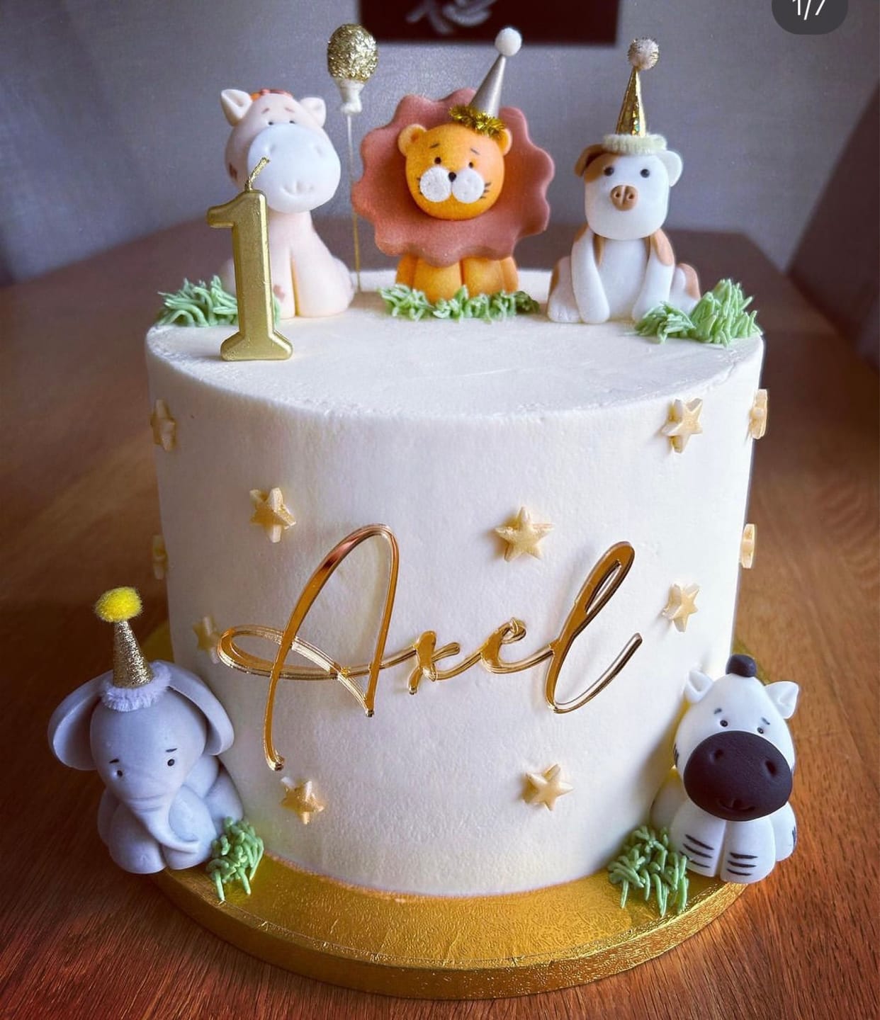 Customer photo review of Acrylic Name Cake Charm