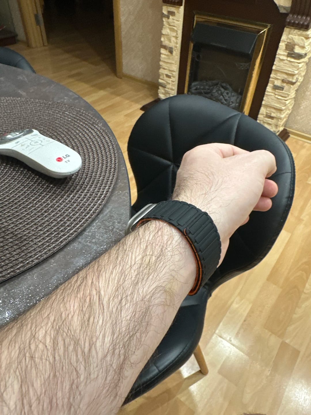 Customer photo review of Silicone Magnetic Link Strap for Apple Watch