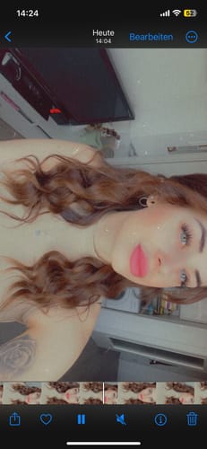 Customer photo review of Boss Babe