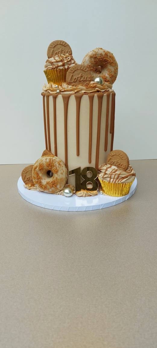 Customer photo review of Double Digit Joined Number Acrylic Cake Charm