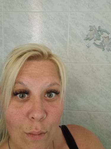 Customer photo review of DIY Wimpernband Volume 1