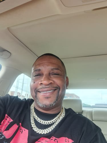 Customer photo review of 19mm Diamond Prong Set Chain (Gold)