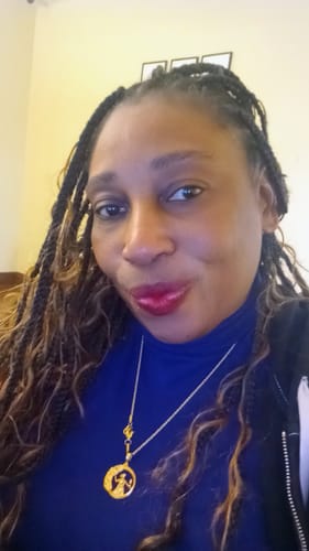 Customer photo review of Omic LightenUp PLUS Clarifying Gel Tube - 30g / 1 Oz